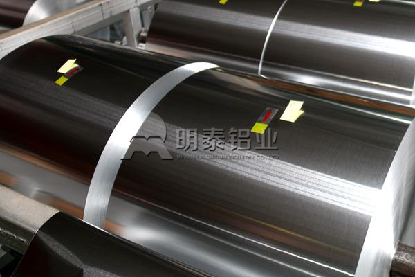 吃貨經(jīng)常舔的酸奶蓋，到底是用的哪種鋁箔做的？
